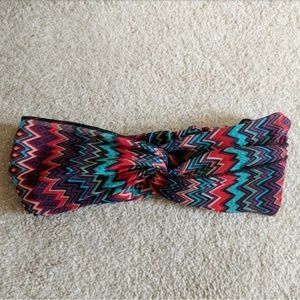 CLOSET SALE Tribal Aztec print wrap soft headband